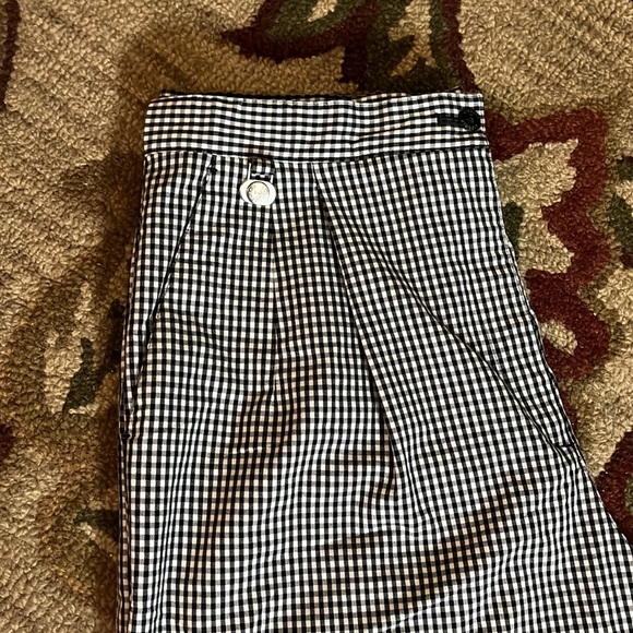 LIZ GOLF Sport sz 14 Checkered Plaid Bermuda Short Black White Stretchy $59
NEW - Picture 10 of 11